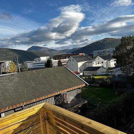 Skagesund Guest House With Free Parking Tromso Exterior photo
