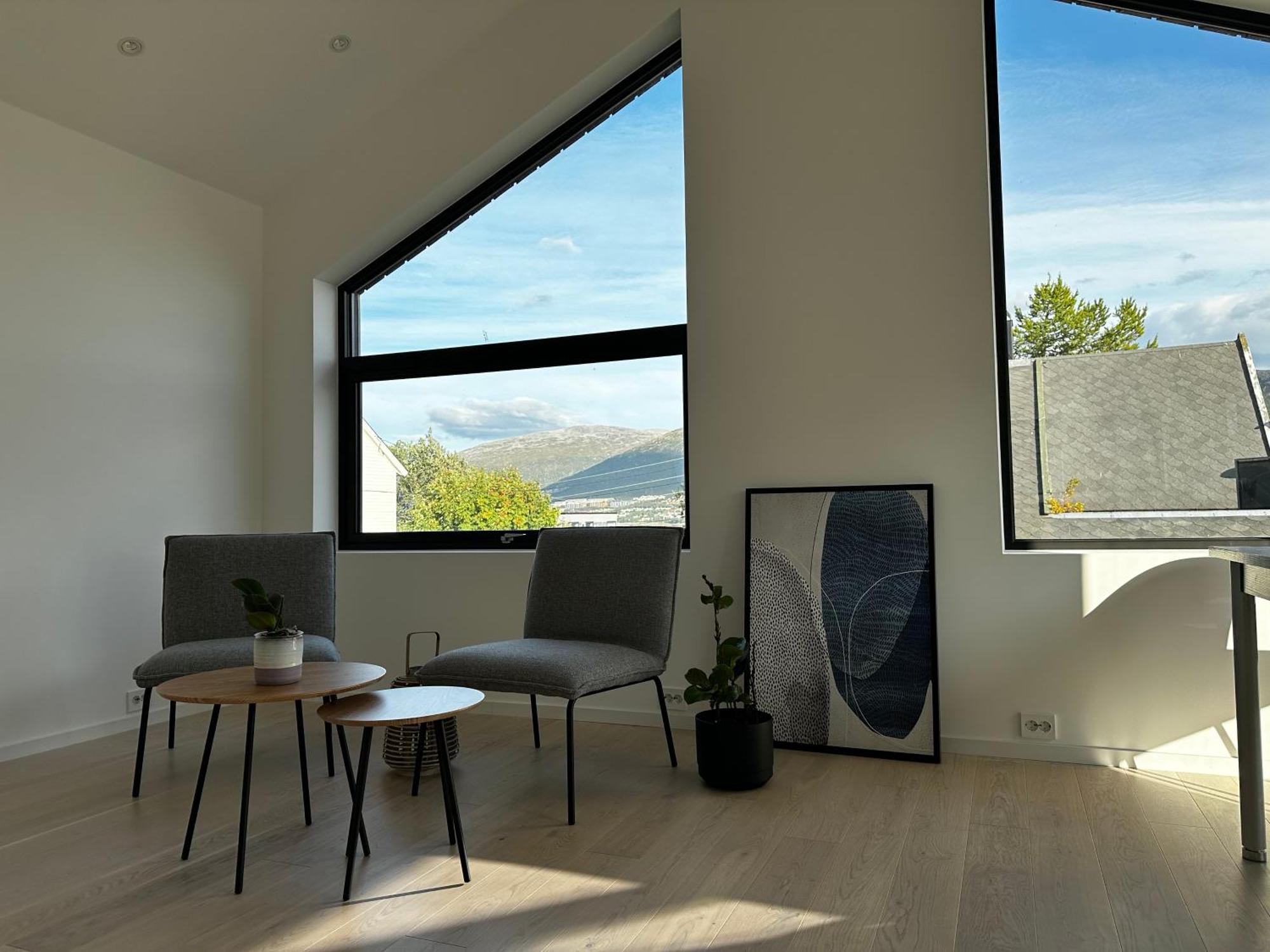 Skagesund Guest House With Free Parking Tromso Exterior photo